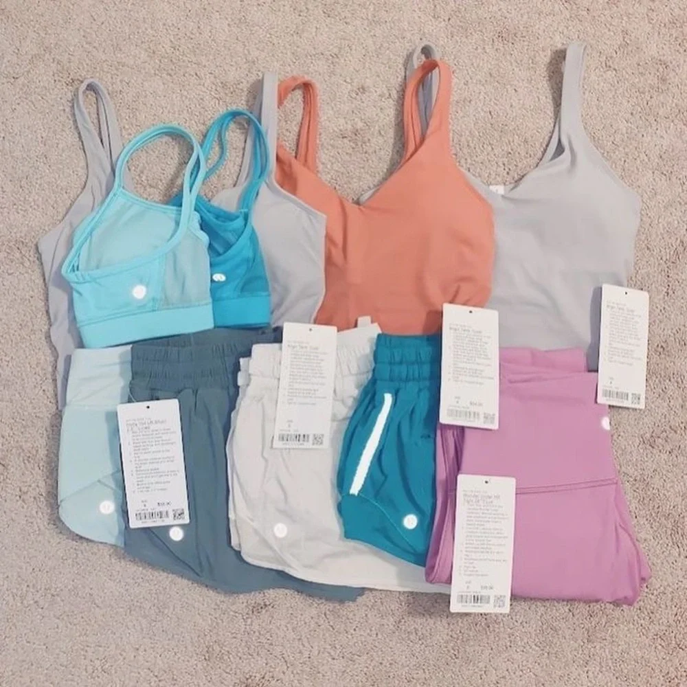 LULULEMON MYSTERY BOX - Picture 3 of 11